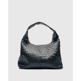 Dandy big braidede black