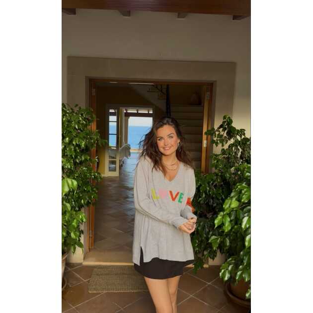 L-12 Cashmere Grey V-Neck - Billede 2