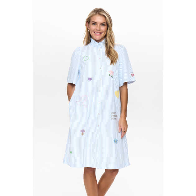 Nuashley embroidery dress